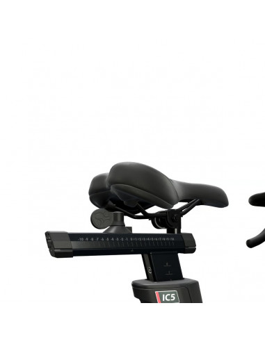 Life Fitness IC5 Indoor Cycle